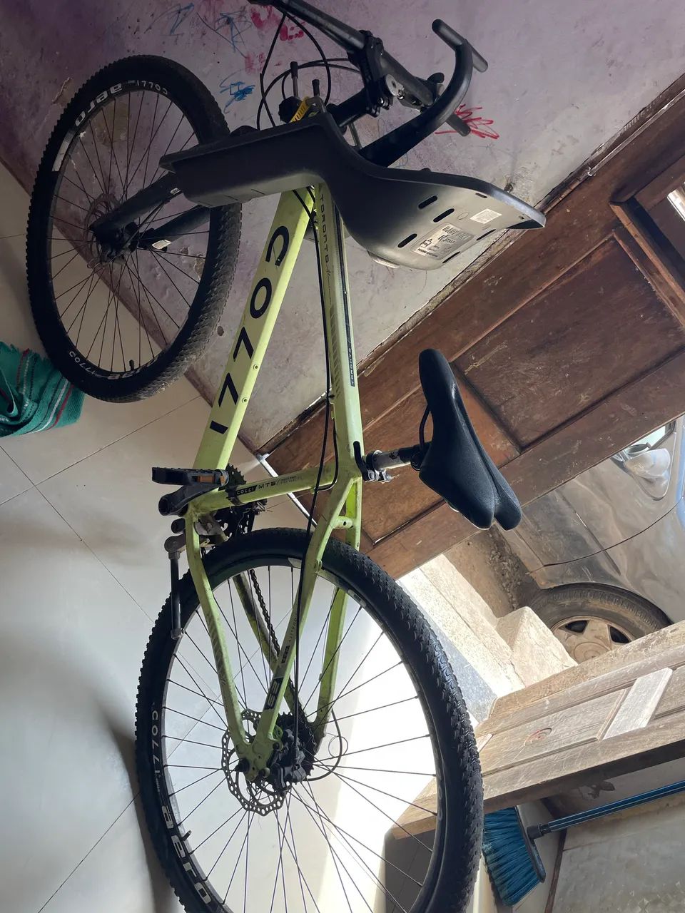 Bicicleta com cadeirinha - Foto 3