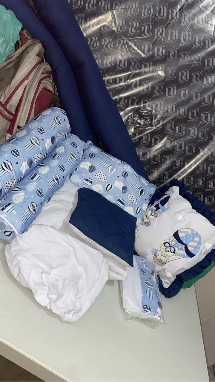 Vendo kit berço nunca usei tá novo 