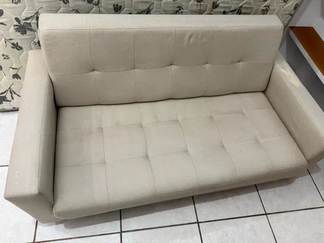 Small Sofa442957927222487040