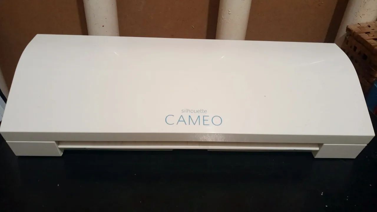 Silhouette cameo 3