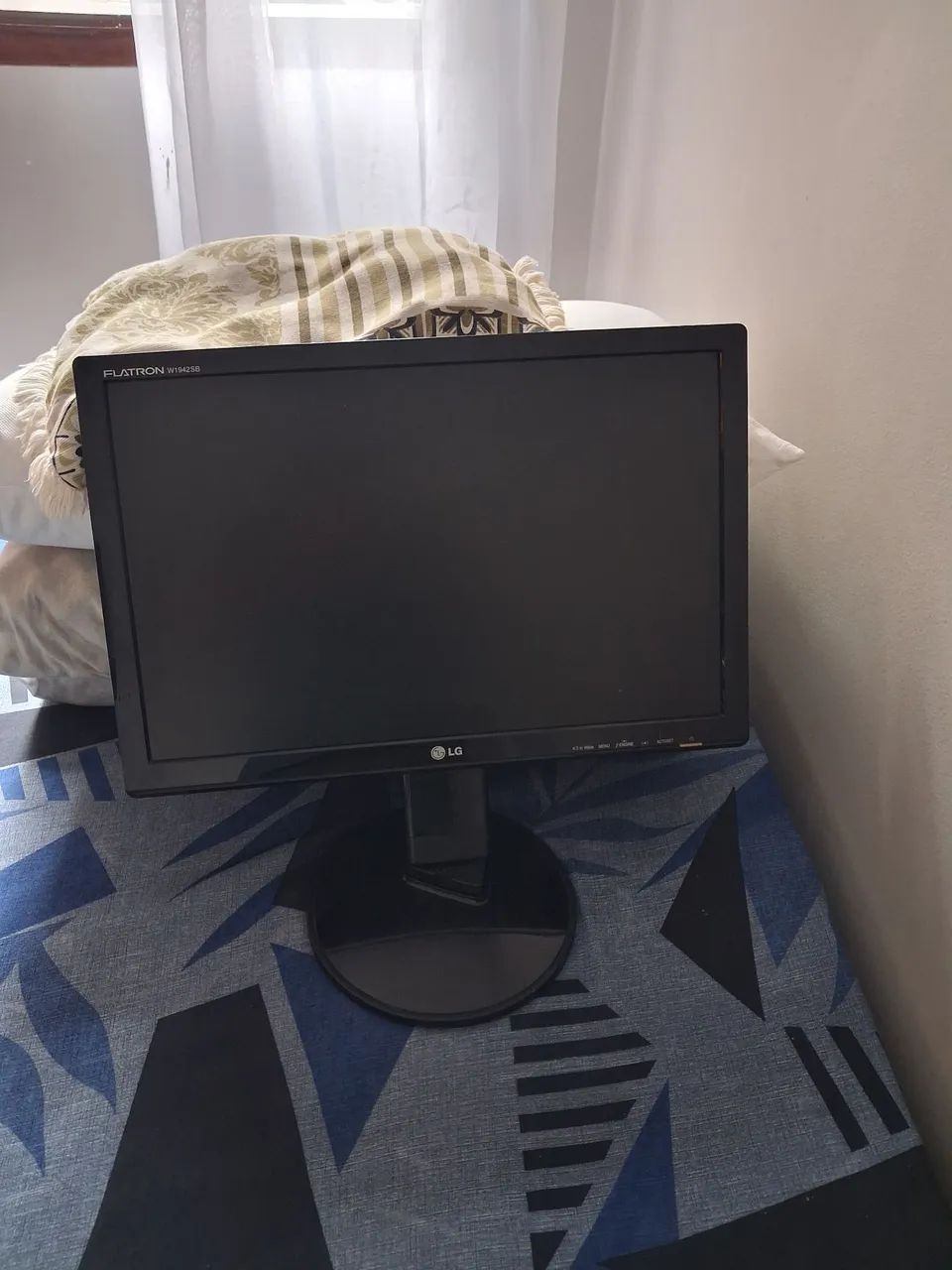 Monitor lg 19 polegadas 