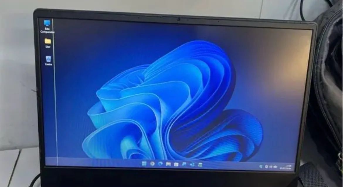 Notebook Lenovo 330S-14IBK - Foto 2