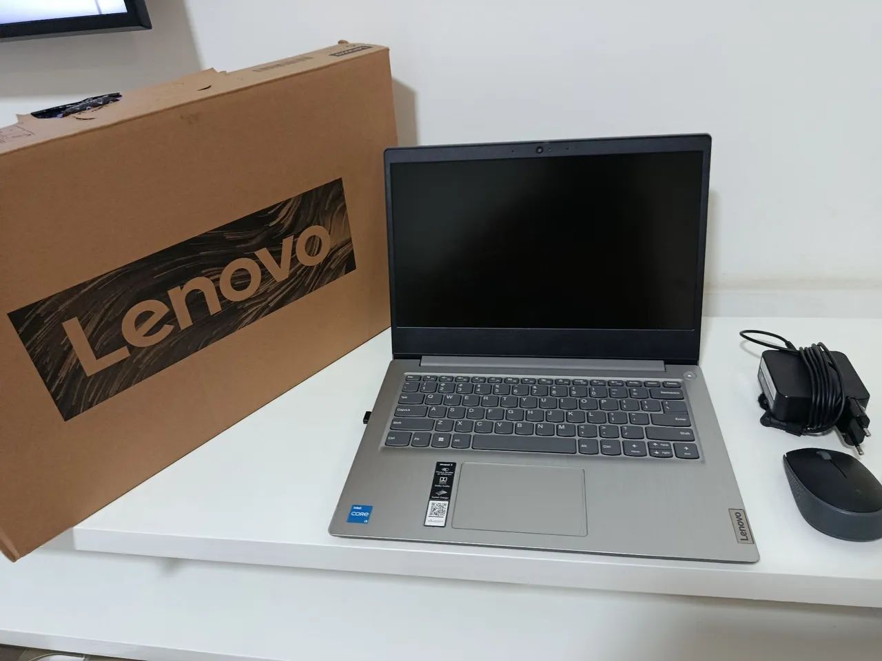 Notebook Lenovo  - Foto 2