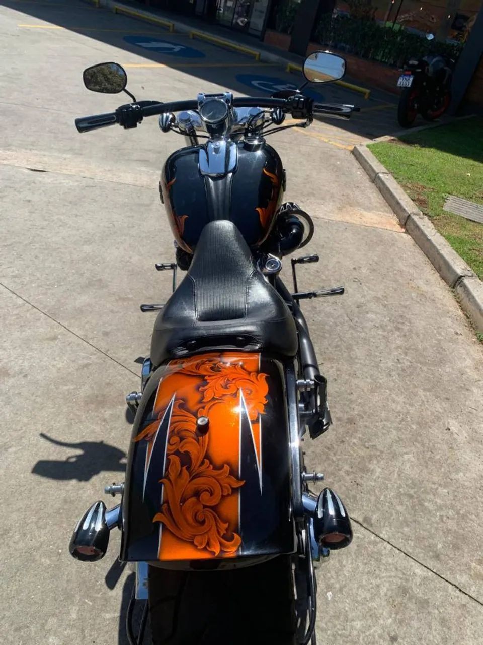 HARLEY-DAVIDSON SOFTAIL BREAKOUT - Foto 2