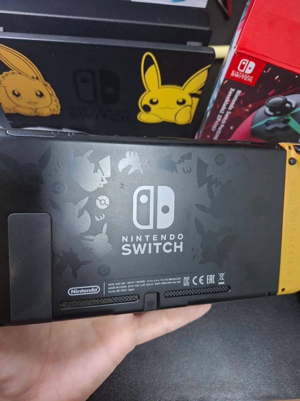 Nintendo Switch Pokemon Let's Go Pikachu - Foto 4