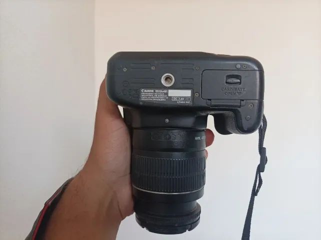 Camera Canon EOS Rebel T5