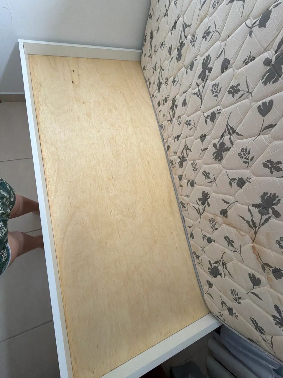 CAMA BAÚ VIUVINHA 2x1,05  - Foto 4