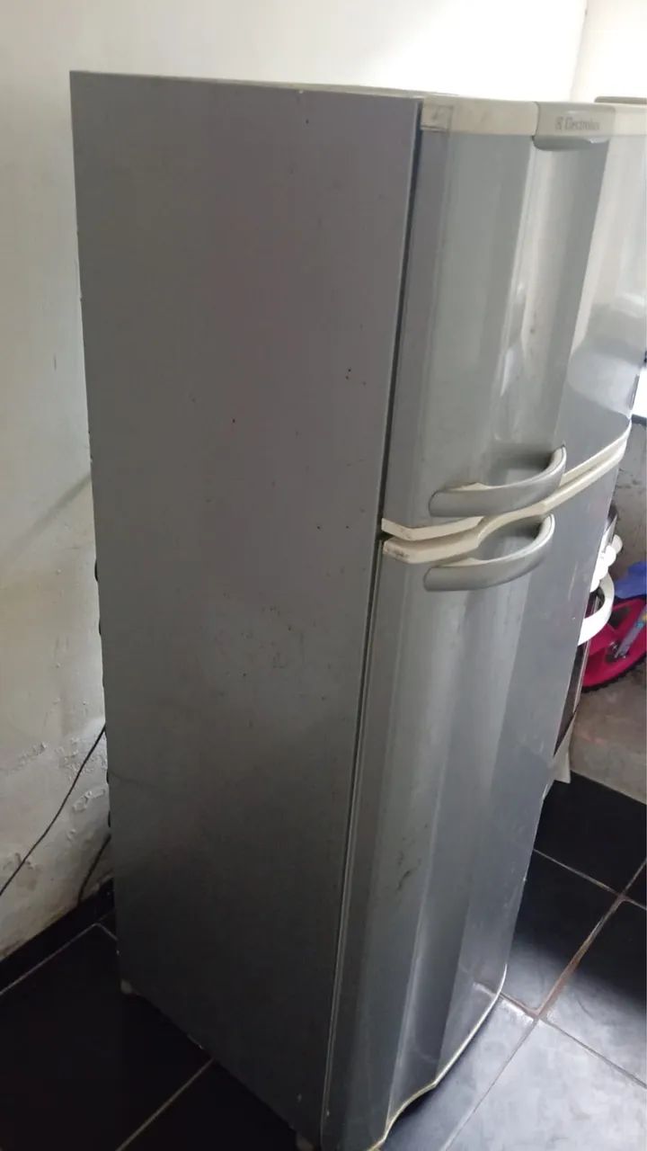 Geladeira Electrolux 110V - Foto 5
