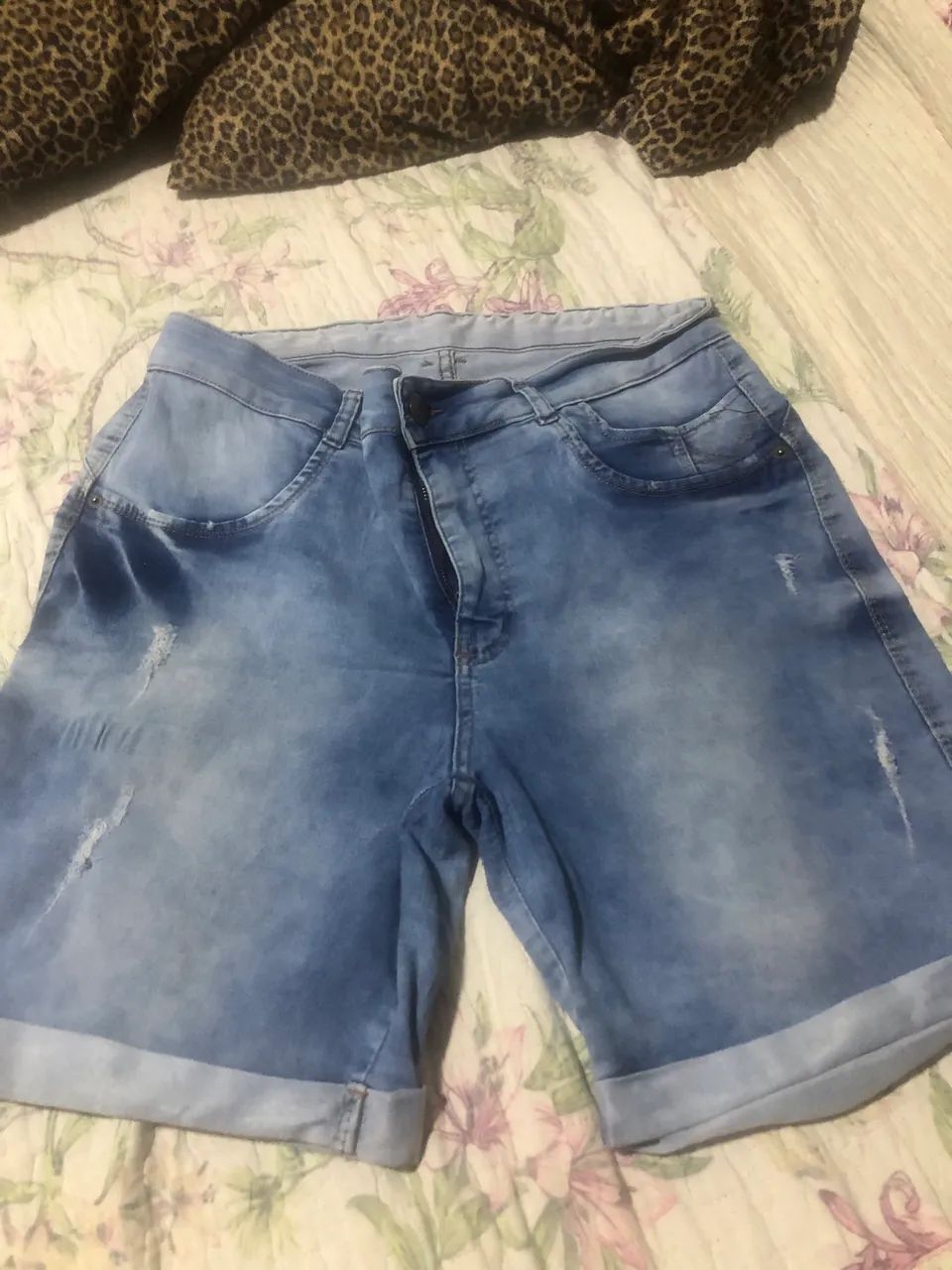 Roupas tamanhos G e GG