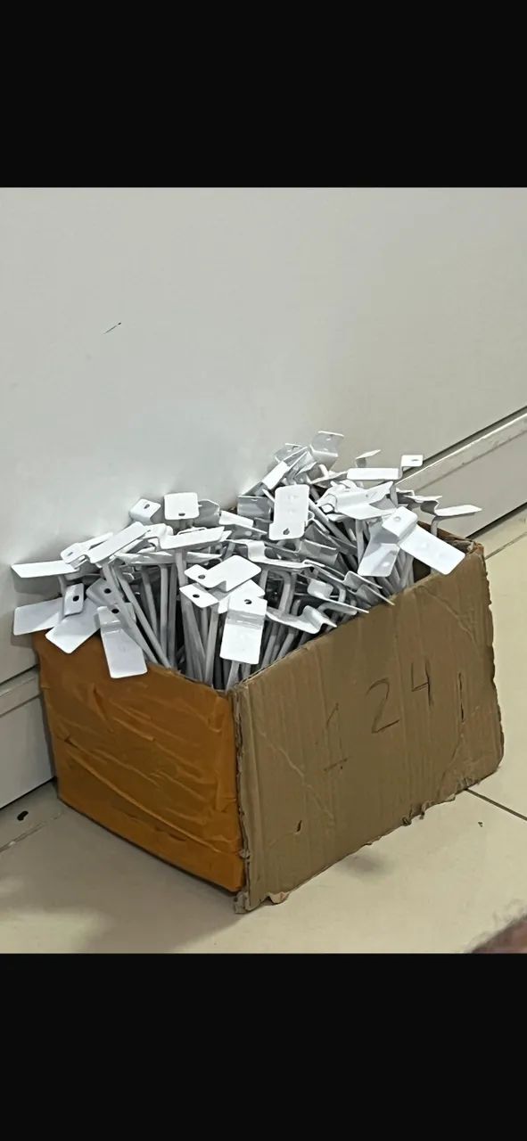 Gancho 20cm branco para expositor 94 unidades 
