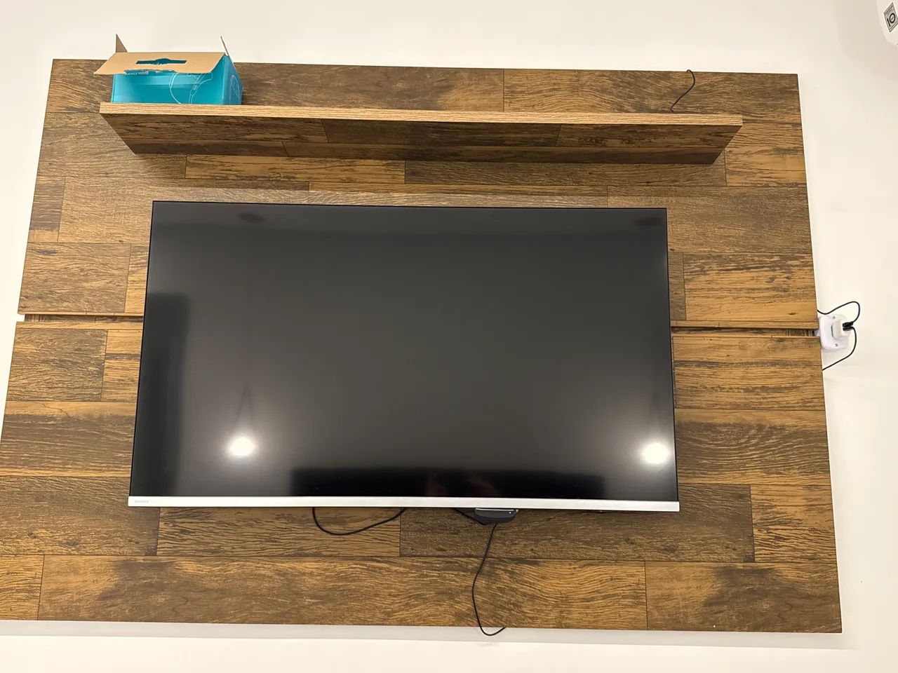 Painel de TV novinho - Foto 3
