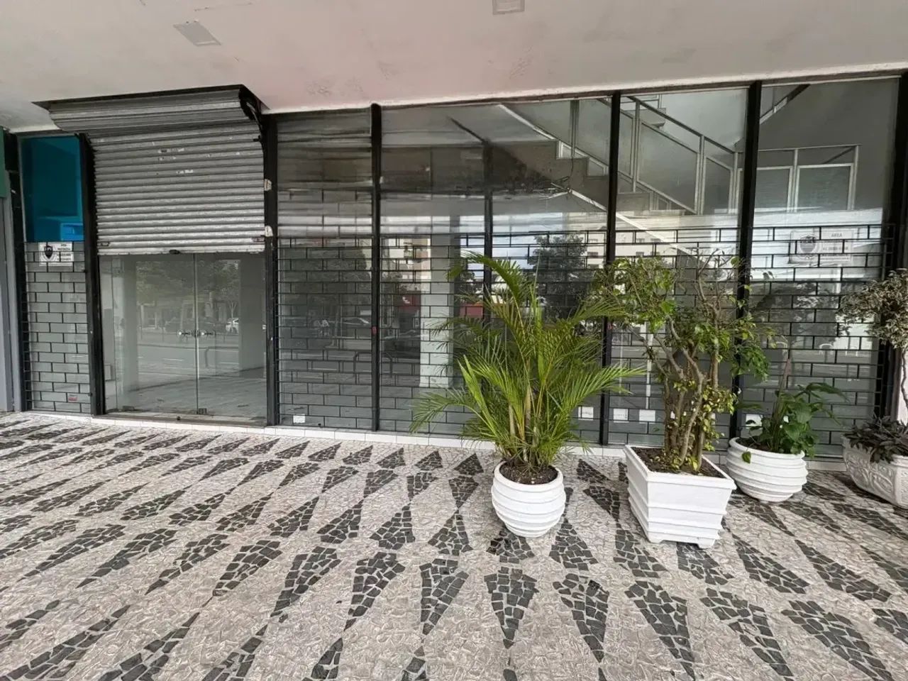 Ampla loja no miolinho do Juvevê com 431m² - Foto 4