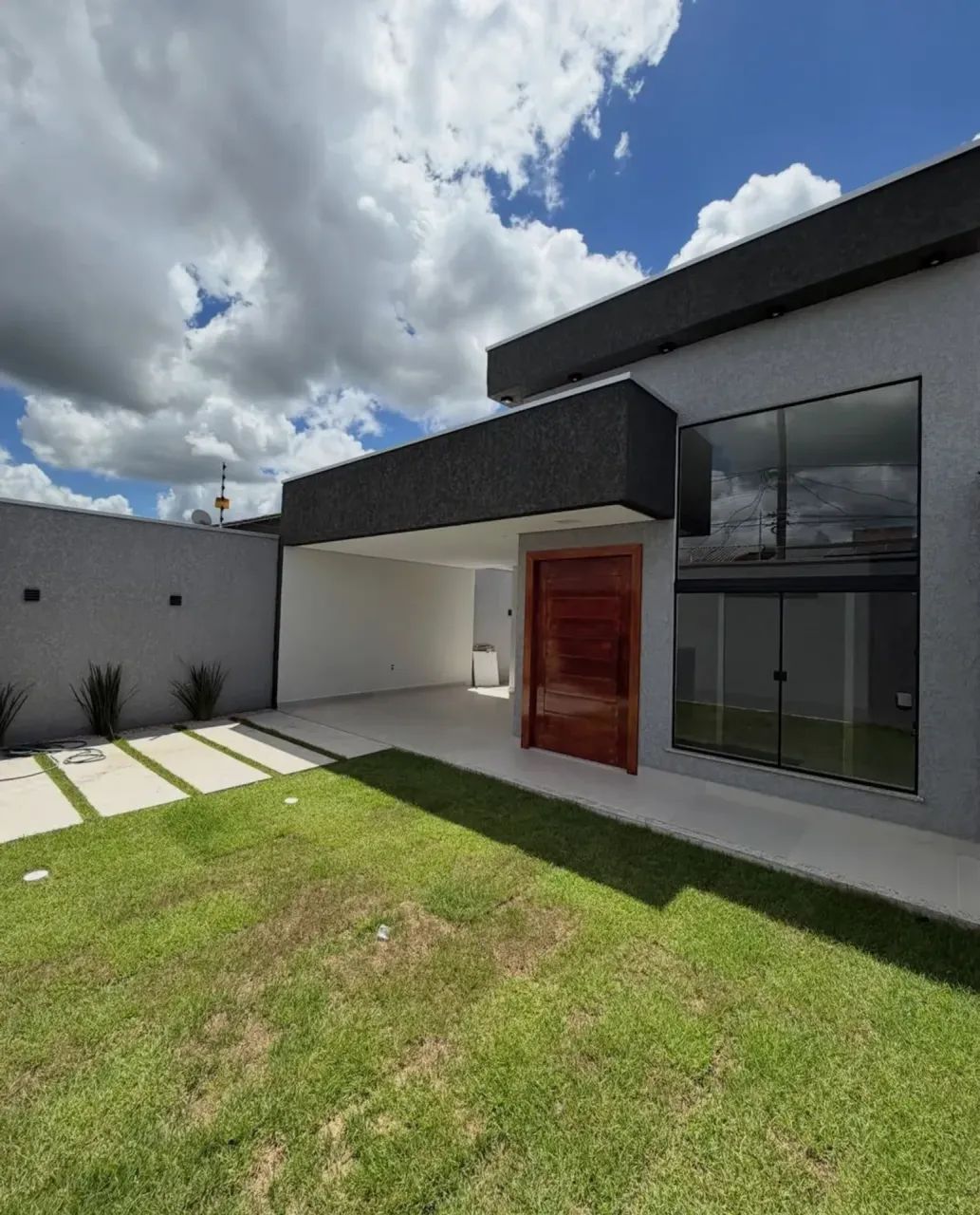 Vende Casa no Dinah Borges