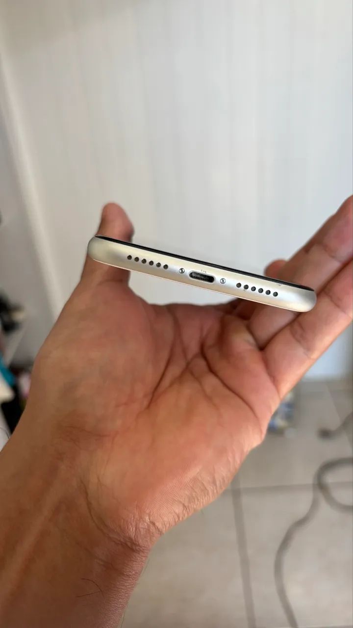 iPhone 11 branco 64gb - Foto 4