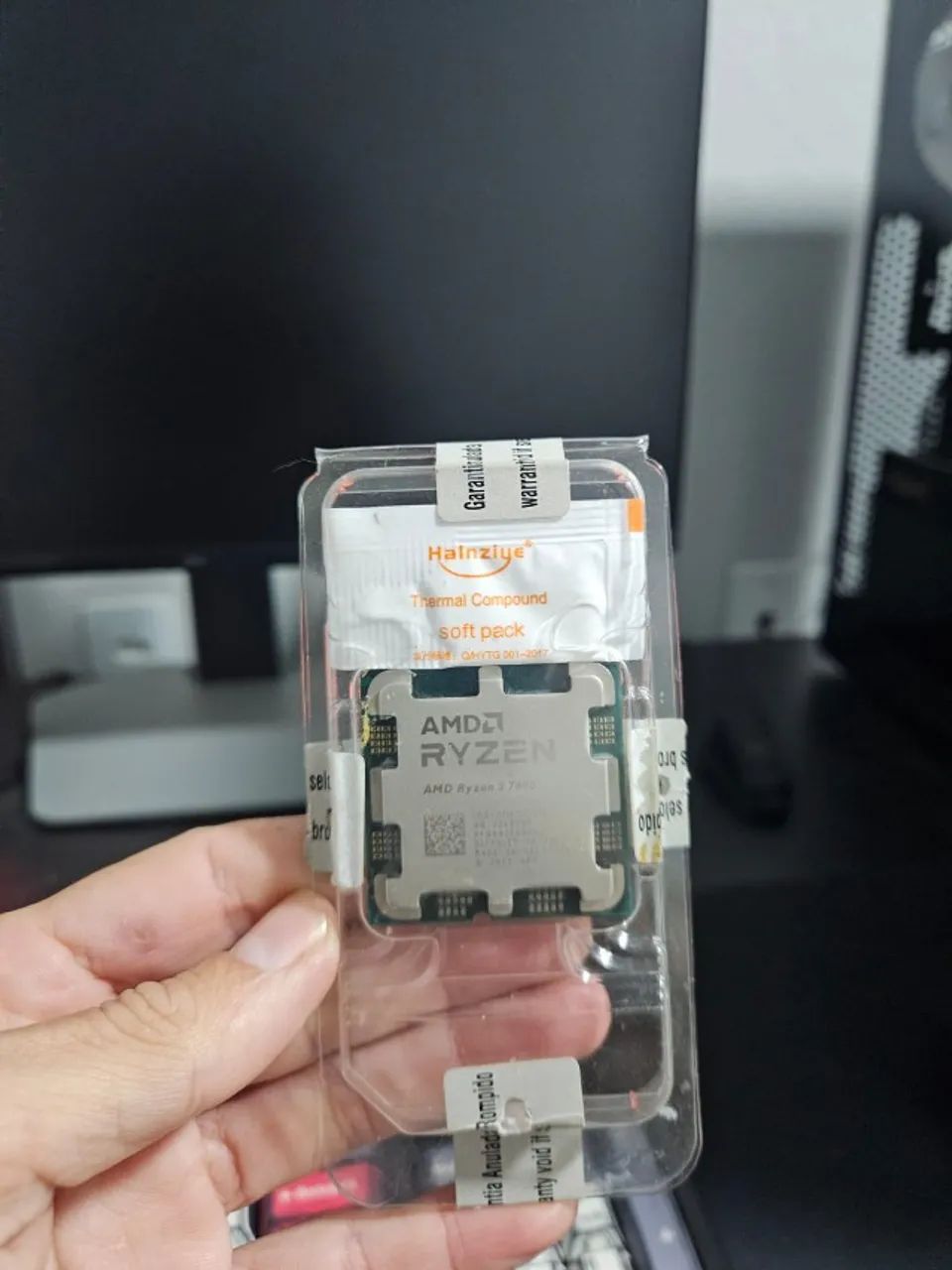 Processador AMD Ryzen 5 7600 AM5 DDR5 CPU - Processadores - Área
