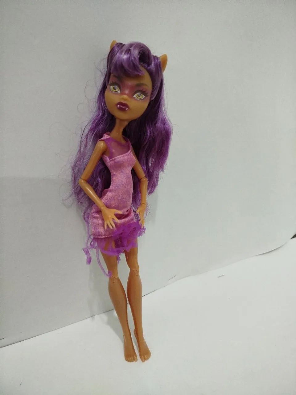 Boneca Monster High Clawdeem Wolf Haunted  - Foto 4