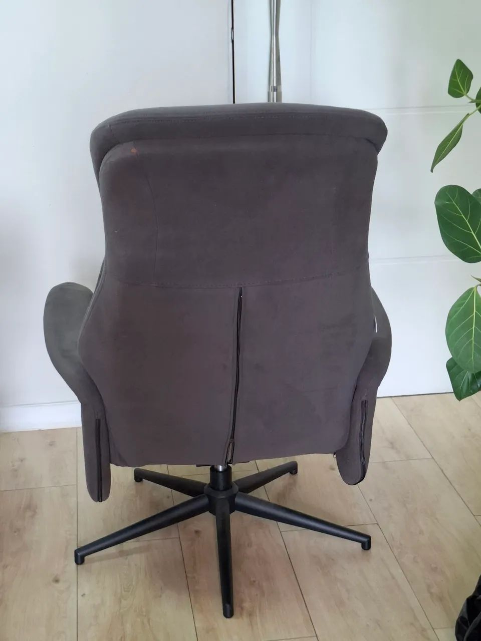 Poltrona reclinável giratoria - Foto 5