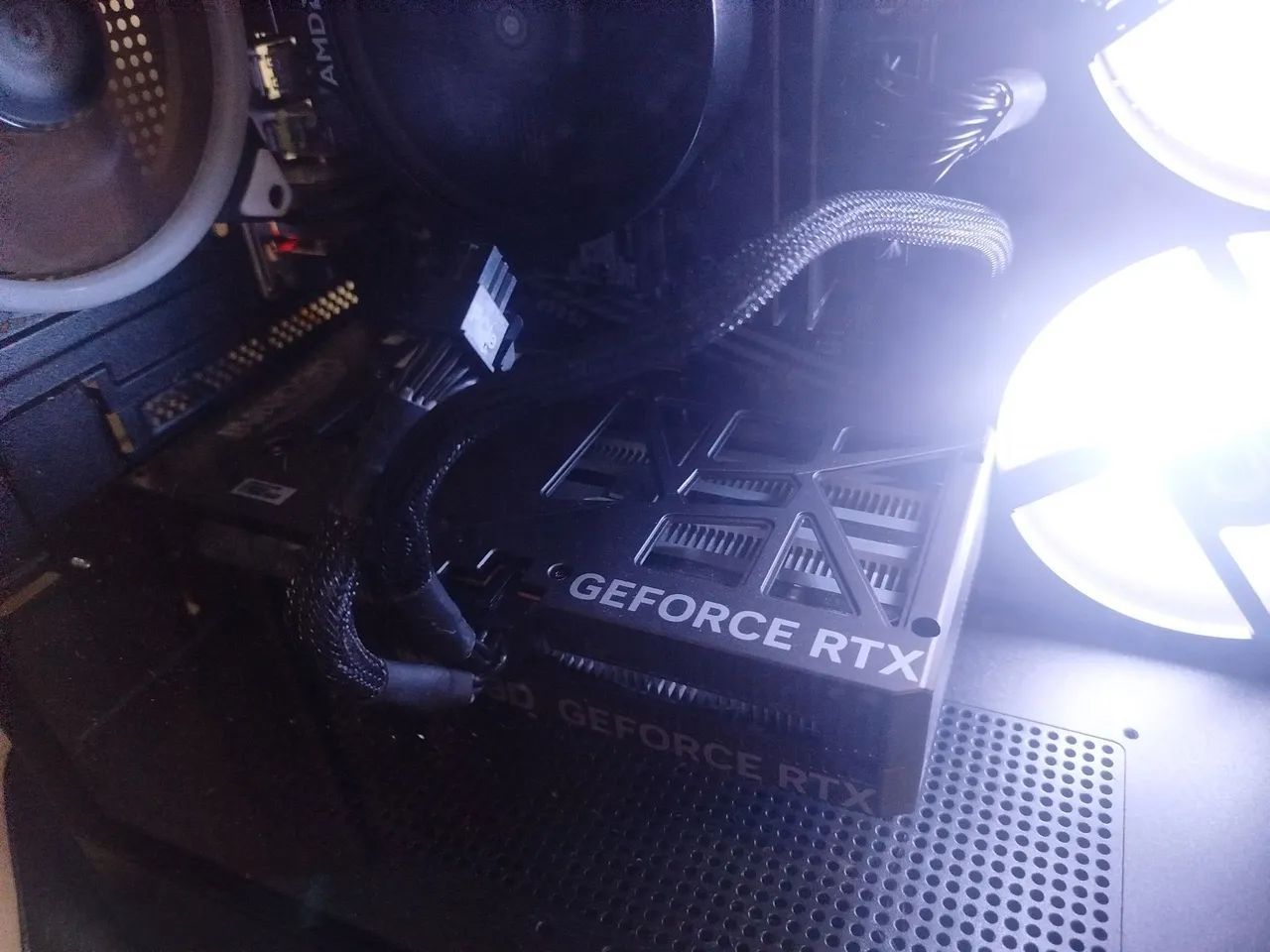 Placa de video Rtx 5060  - Foto 2
