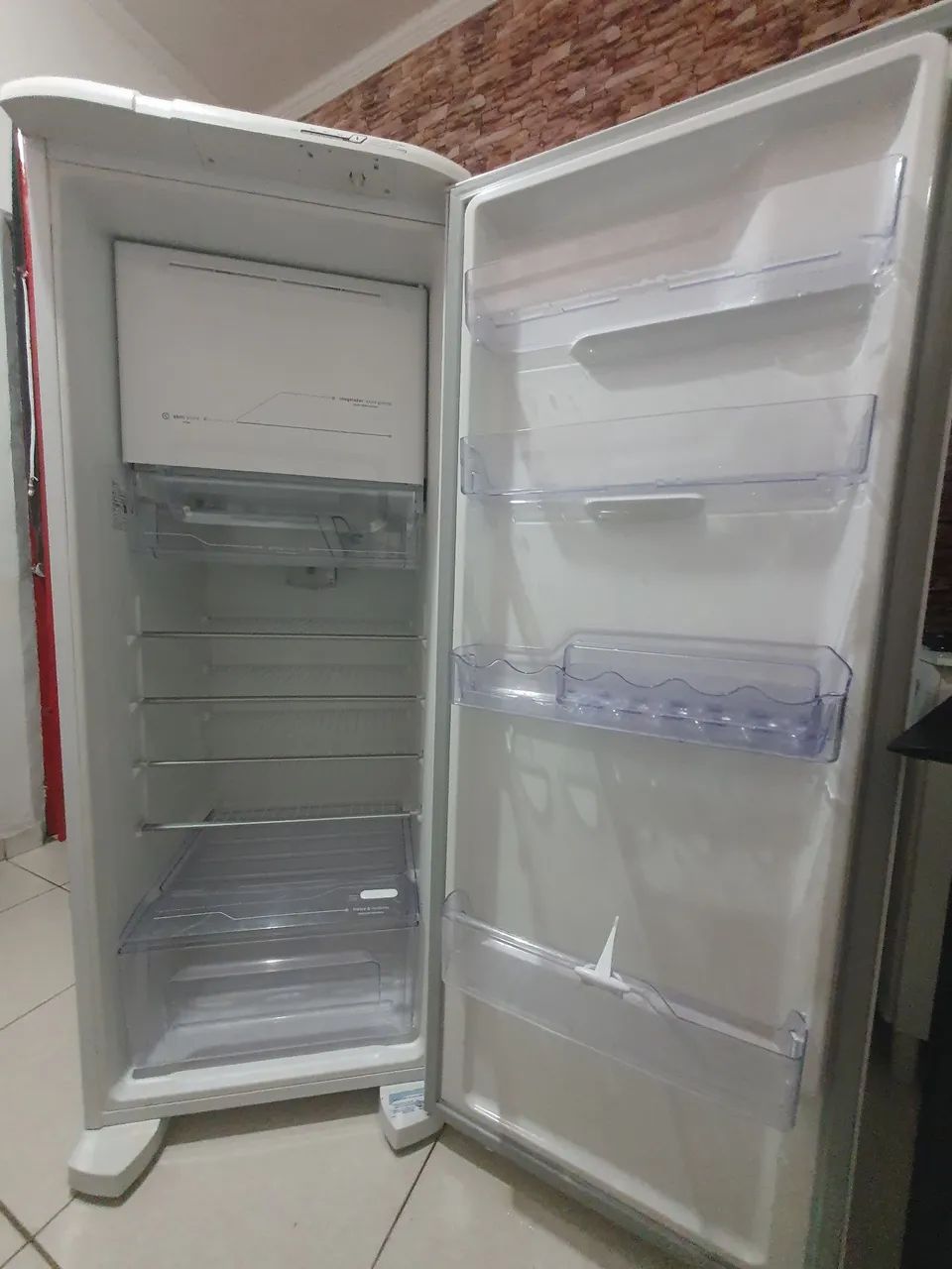 Geladeira Electrolux RFE39 - Foto 2