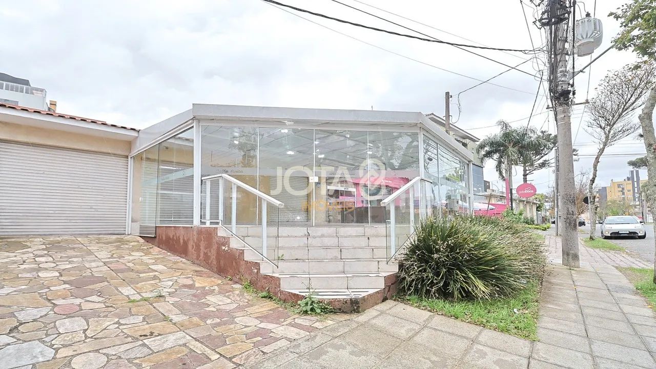 LOJA COMERCIAL 200M² CABRAL Ponto Comercial 200m² Cabral