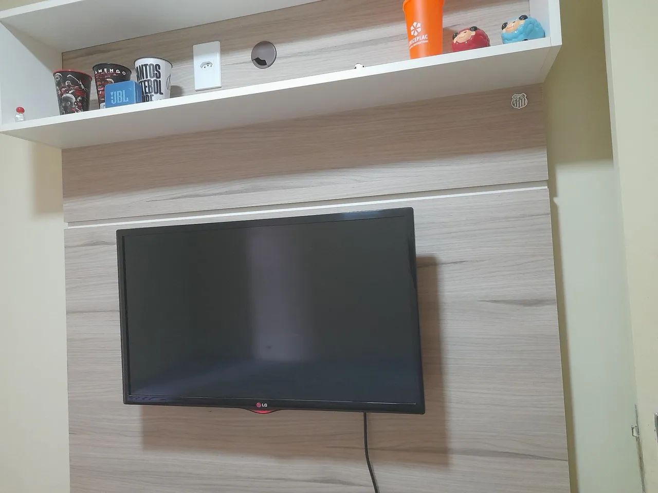 Tv LG 32 polegadas não é smart 
