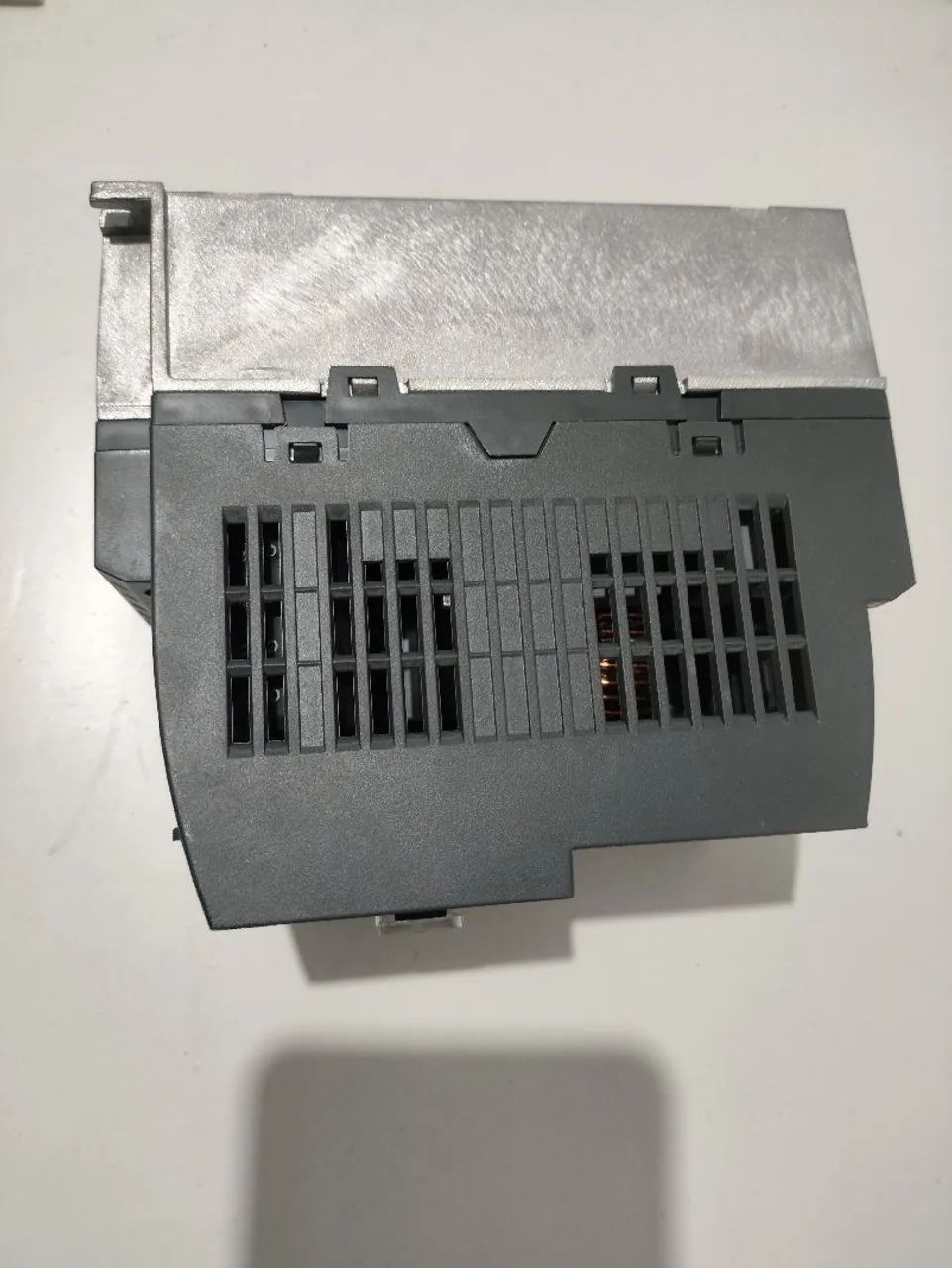 INVERSOR DE FREQUÊNCIA 1HP 4,2A SIEMENS - Foto 4