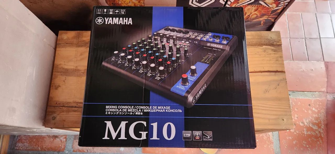Mesa de som Yamaha MG10 - Foto 2