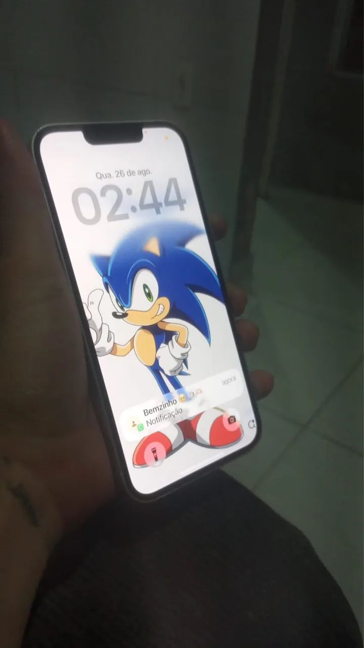 iPhone 13 semi novo nunca foi trocado as peças  - Foto 2