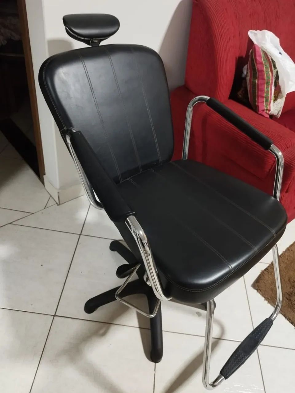 Cadeira de salão reclinável  - Foto 4
