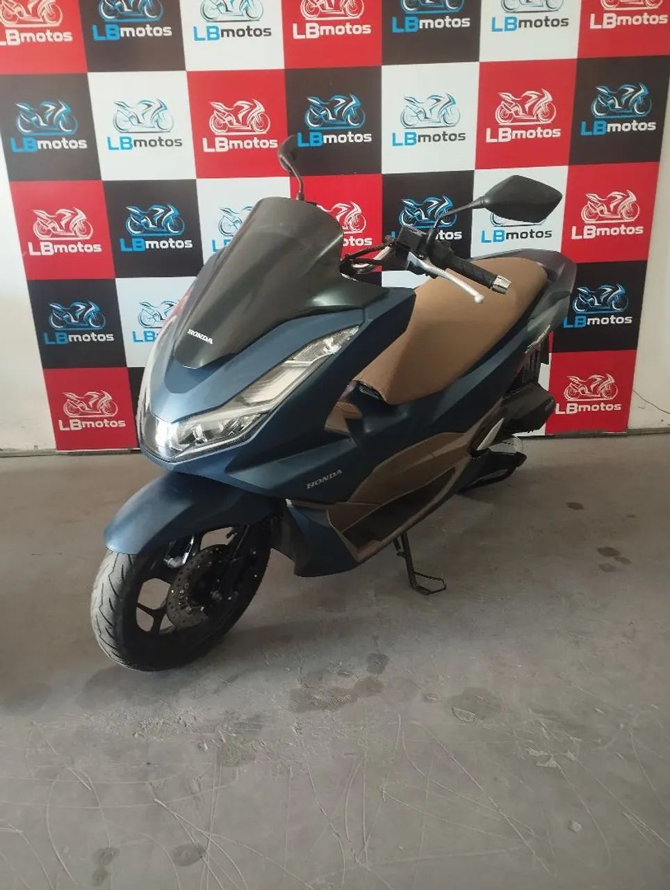 PCX DLX 160 - Foto 2