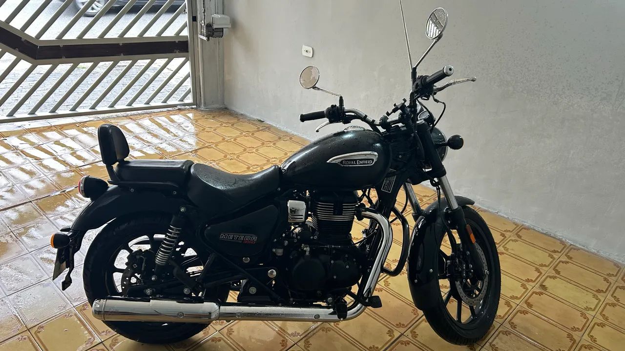 Meteor 350 Stellar Black - Foto 4