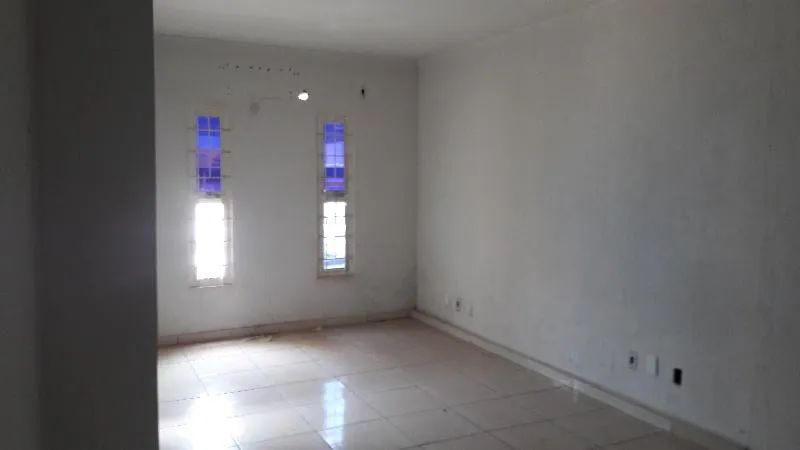 Comercial/Industrial com 5 sala(s) no bairro Bau em Cuiabá - MT - Foto 5