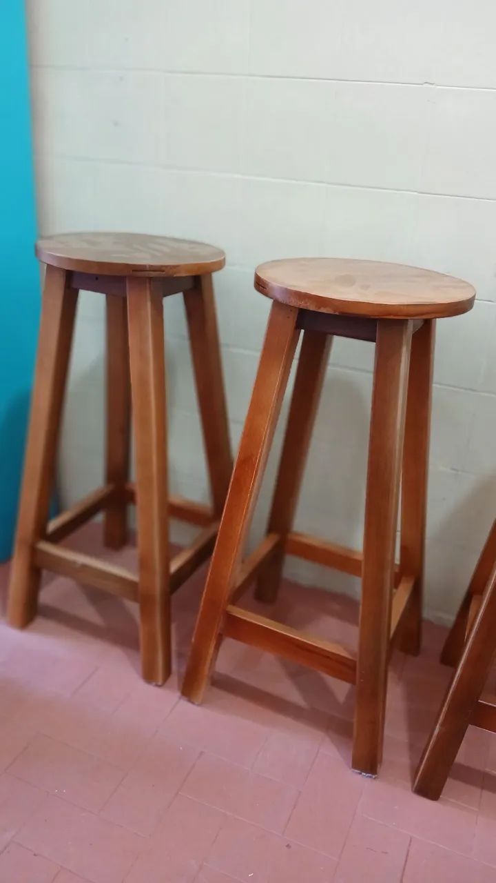 Banquetas de madeira  - Foto 4