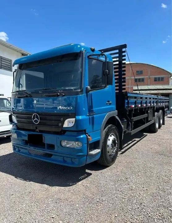 atego 2425 6x2 ano 2012 carroceria 