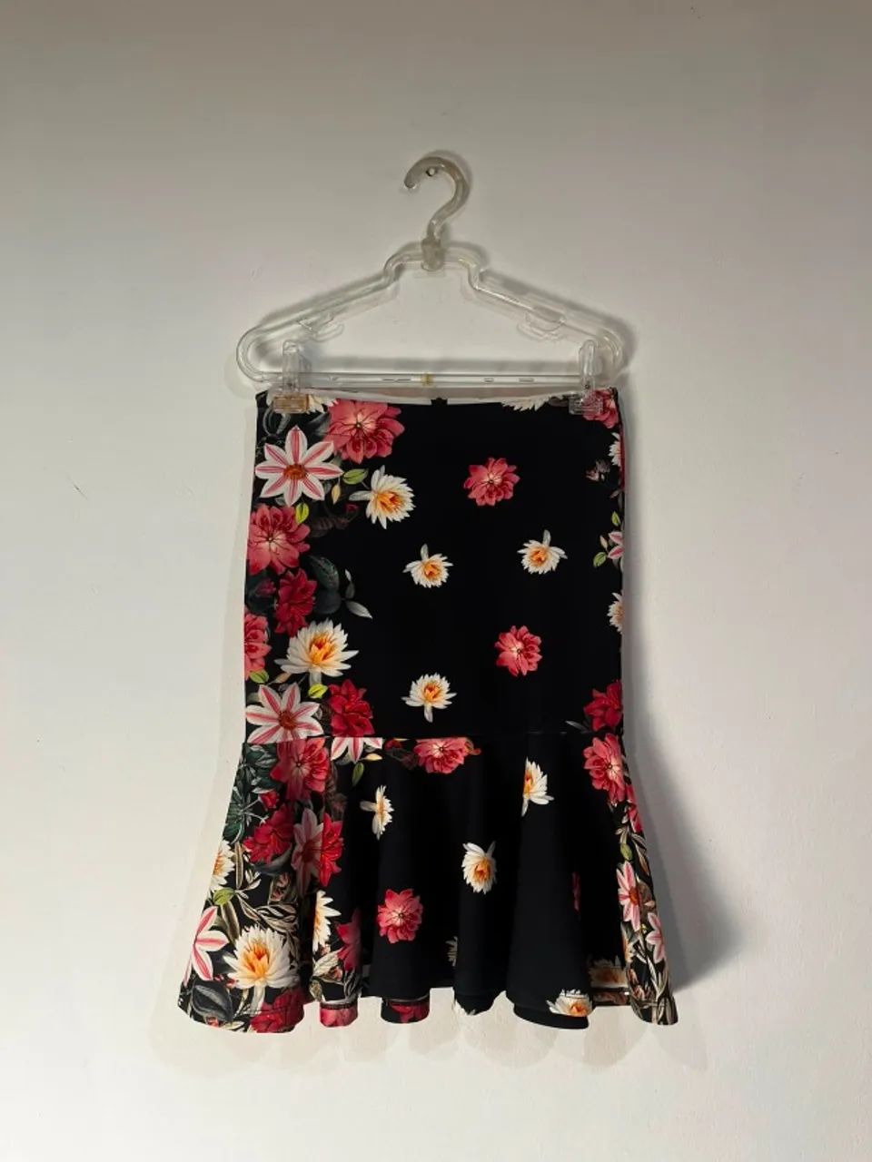 Saia Feminina Estampada Floral Com Babado - Foto 2