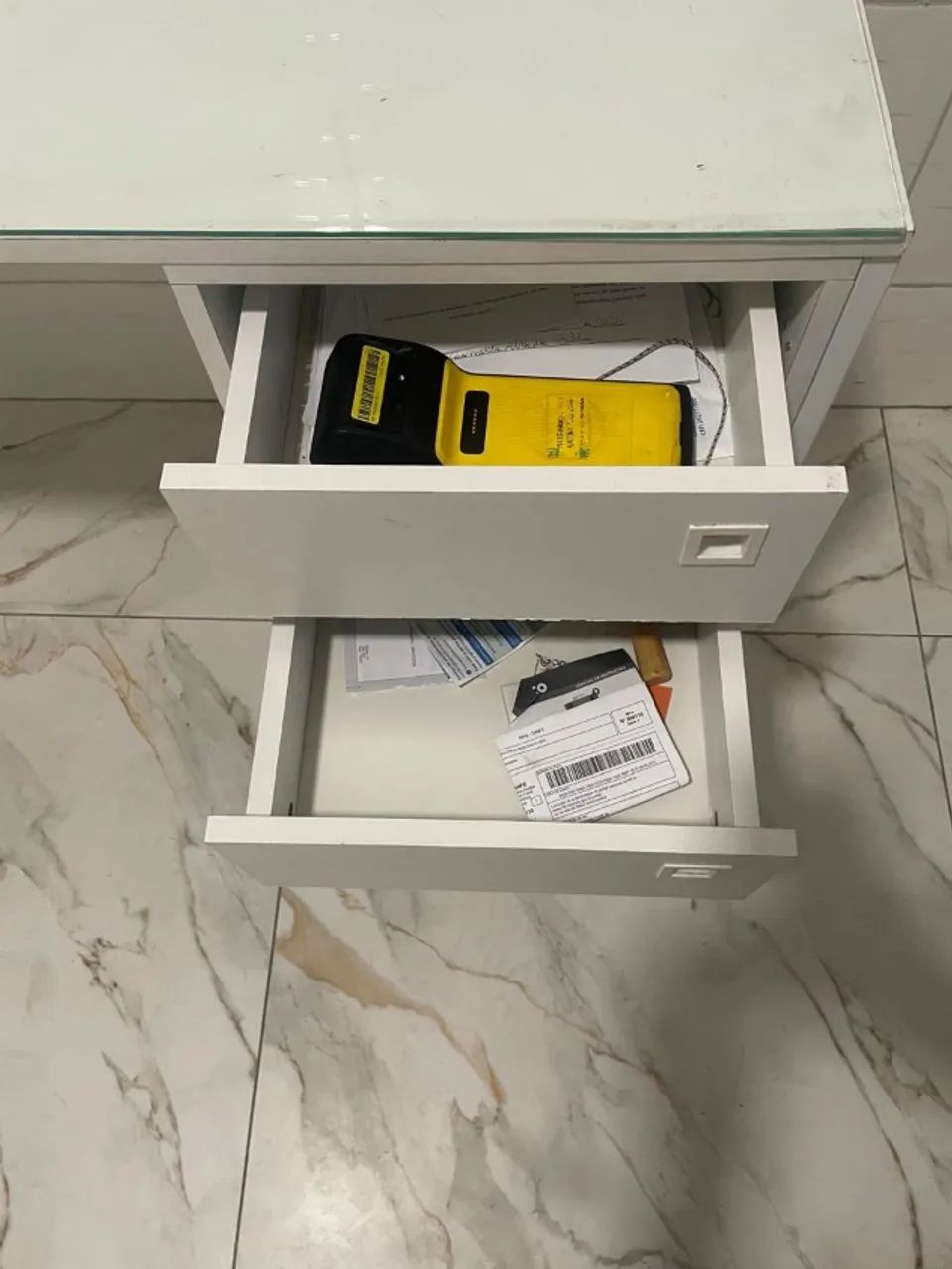 02 Mesas para Escritório na Cor Branca - Foto 4