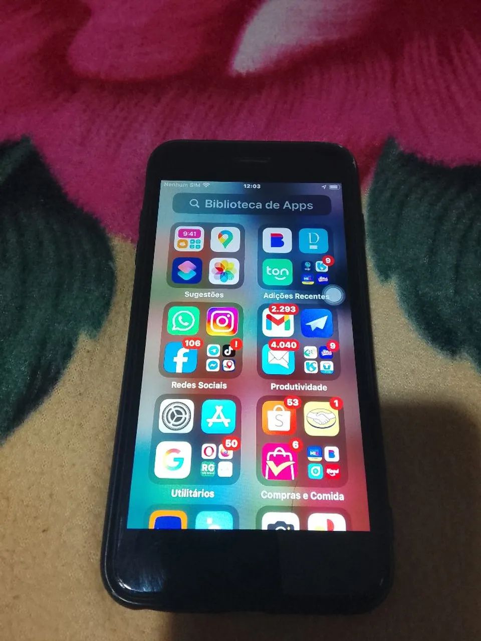 Vendo iPhone 6s em bom estado com 128gb