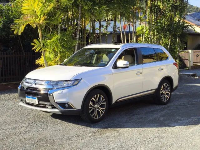 Mitsubishi Outlander 2017
