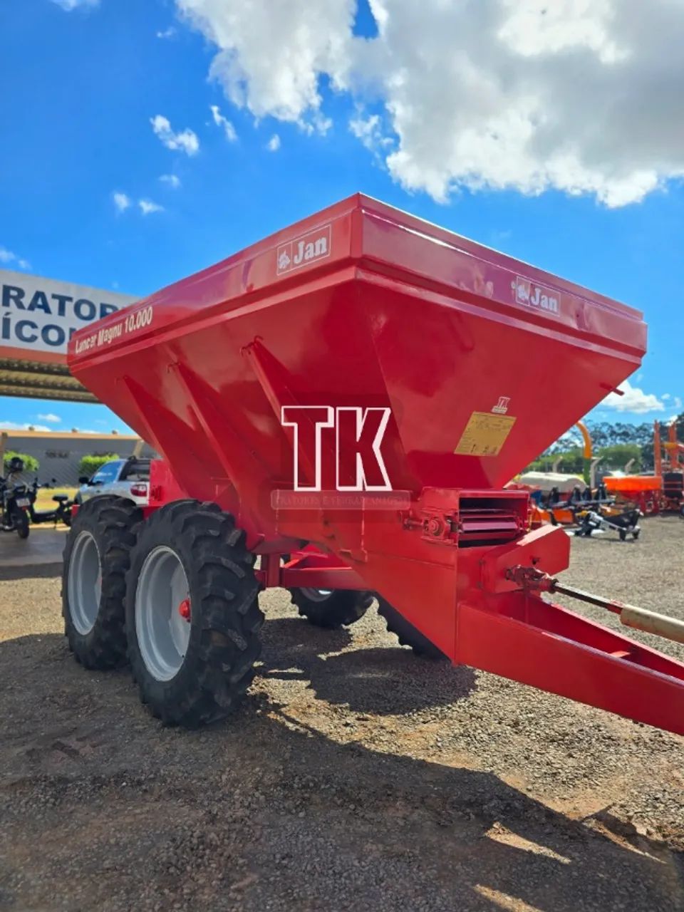 cod. 1382 DISTRIBUIDOR DE CALCÁRIO E FERTILIZANTES 10.000 JAN LANCER MAGNU - Tk Tratores N - Foto 3