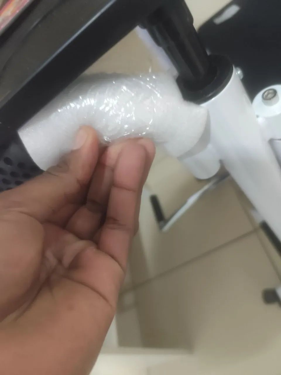 Cadeira de alimentação e fezes - Foto 3