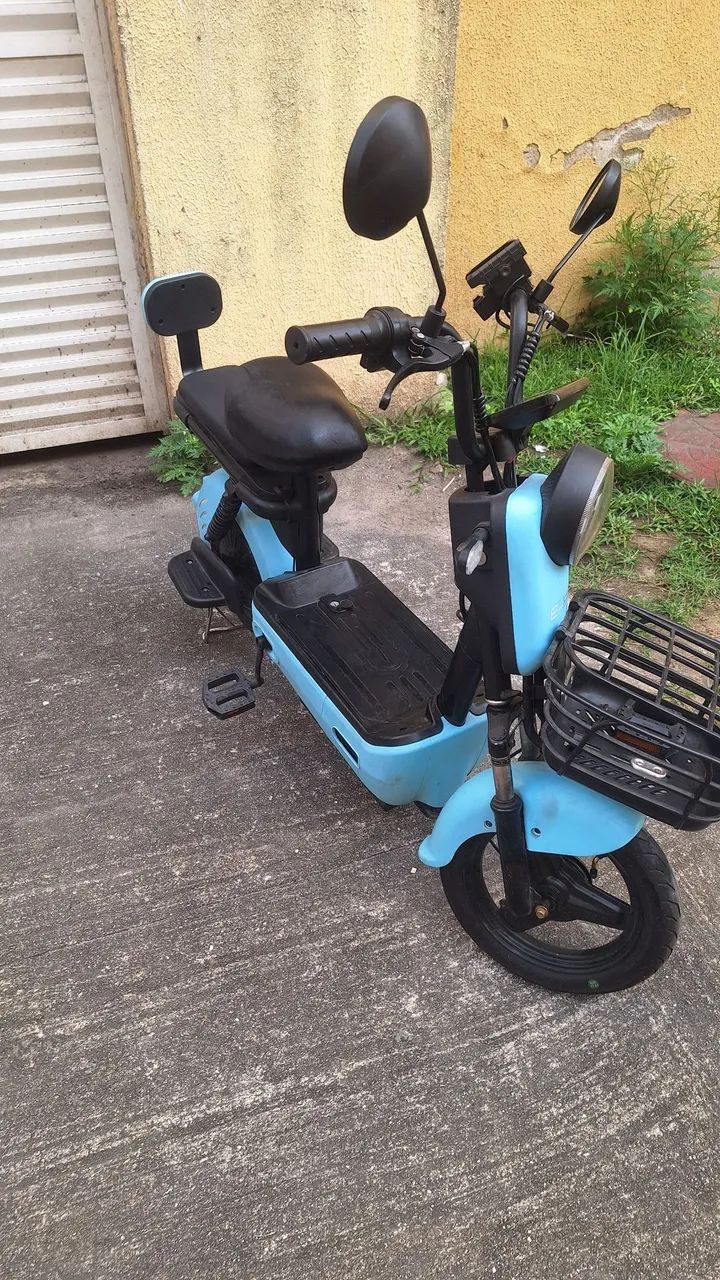 Scooter eletrica 