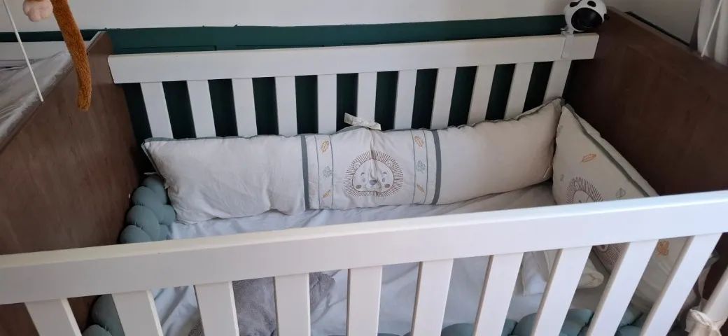 Berço Cama com Cômoda e Cama Auxiliar - Foto 2