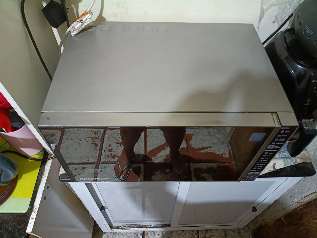 Microondas brastemp 32 litros  - Foto 2