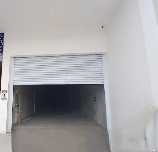 Loja para alugar, 82 m² - Sol Y Mar - Macaé/RJ