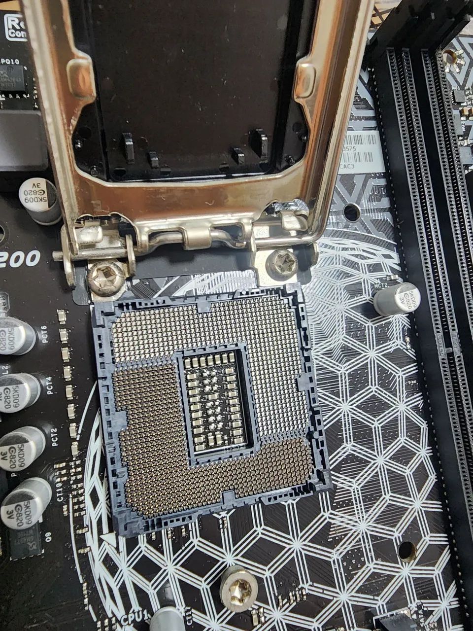Placa Mãe MSI B560M PRO-E LGA1200 - Foto 4