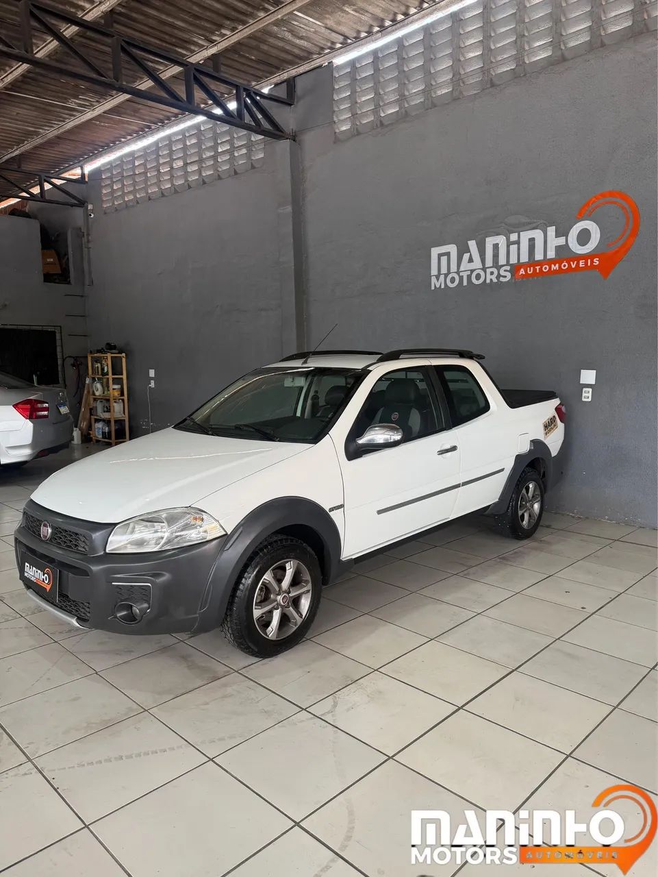 Fiat Strada Working Hard 1.4 Fire Flex 8V CD 2017 - Foto 2
