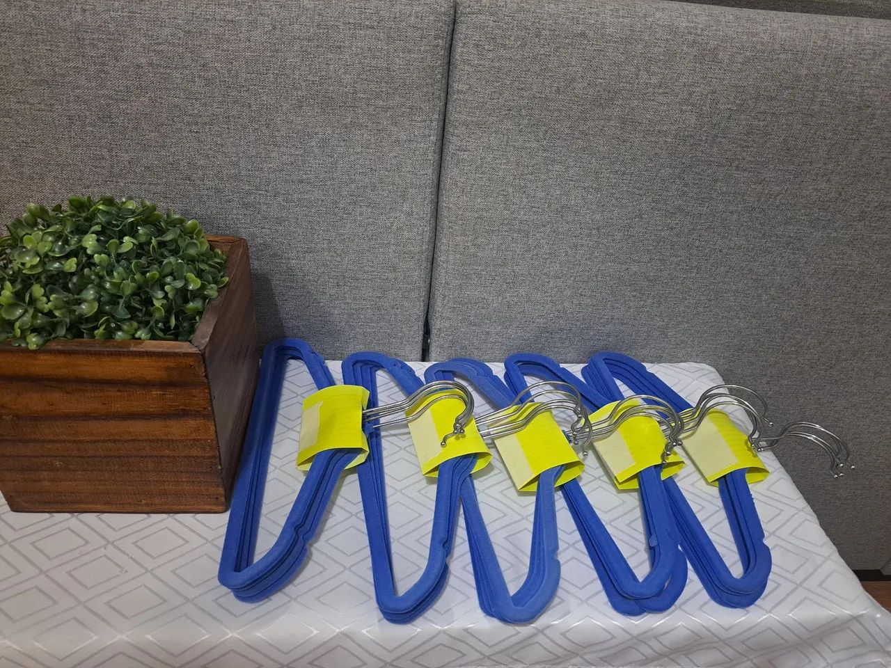 Cabides Infantis de Veludo Azul - Foto 4