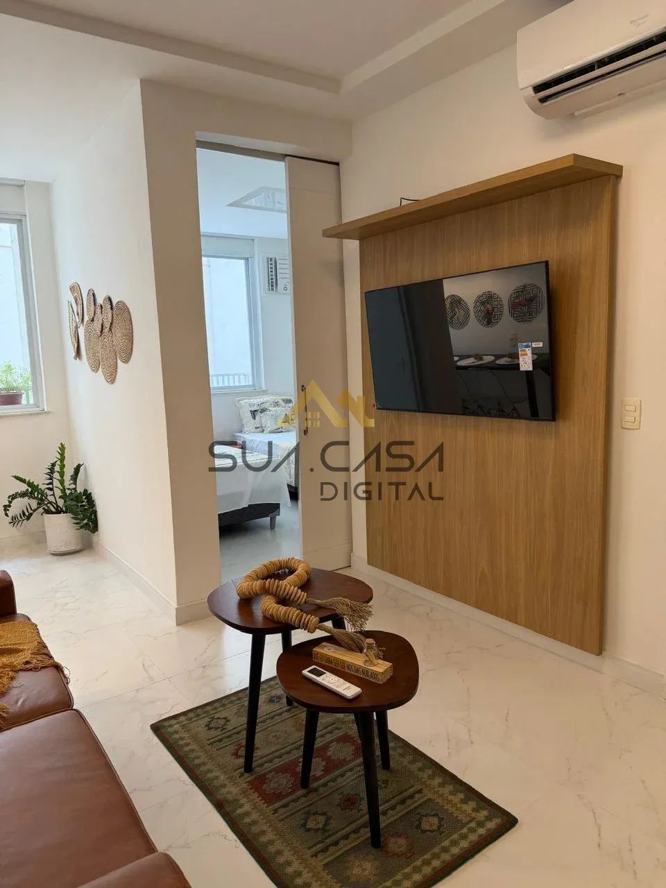 Apartamento reformado à venda para investir ou morar no Leblon. REF: AP0228