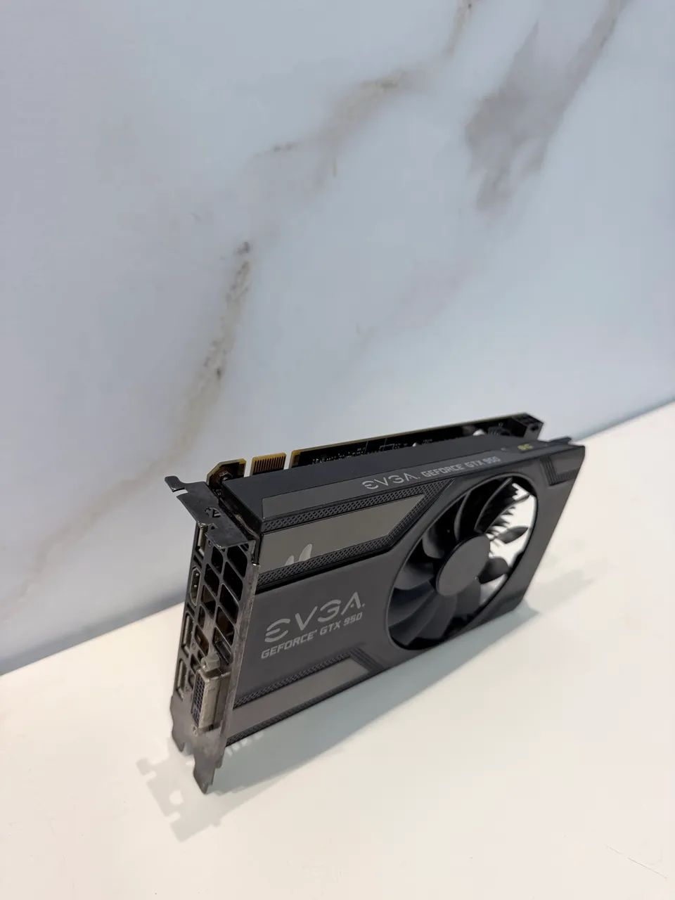 GTX 950 2GB  - Foto 4