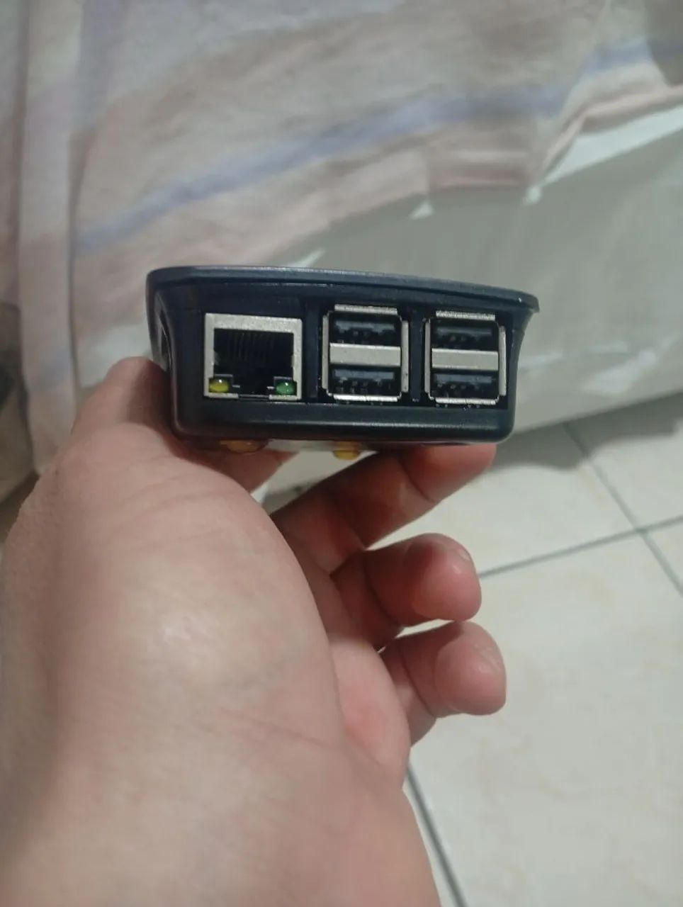 Raspberry Pi 3b + Case + Ventilador + Memória SD de 32GB - Foto 5